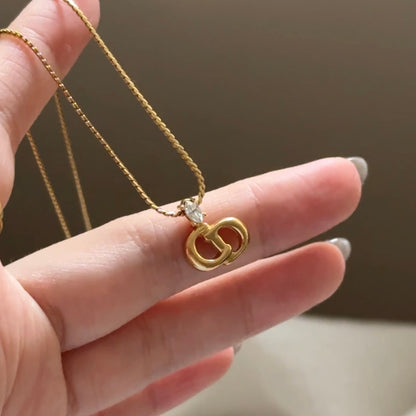 Vintage Dior necklace✨