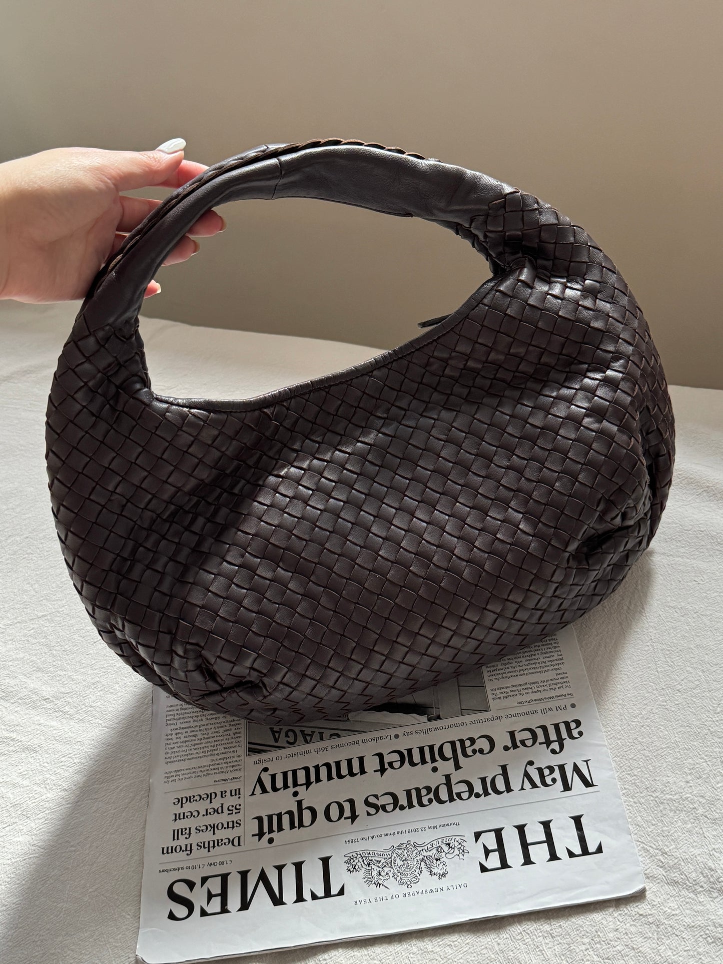 Vintage Bottega Veneta 深棕色半月hobo🌙
