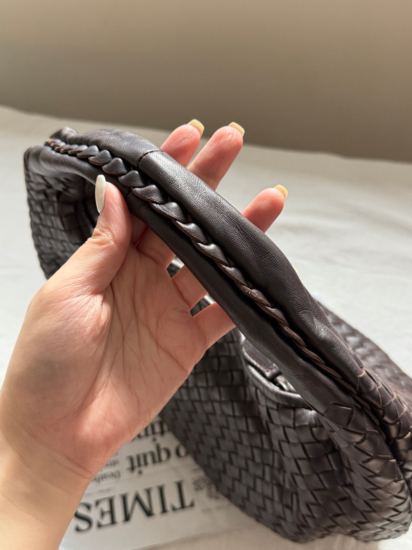 Vintage Bottega Veneta 深棕色半月hobo🌙