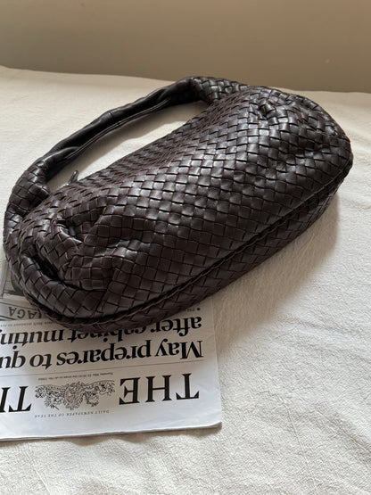 Vintage Bottega Veneta 深棕色半月hobo🌙