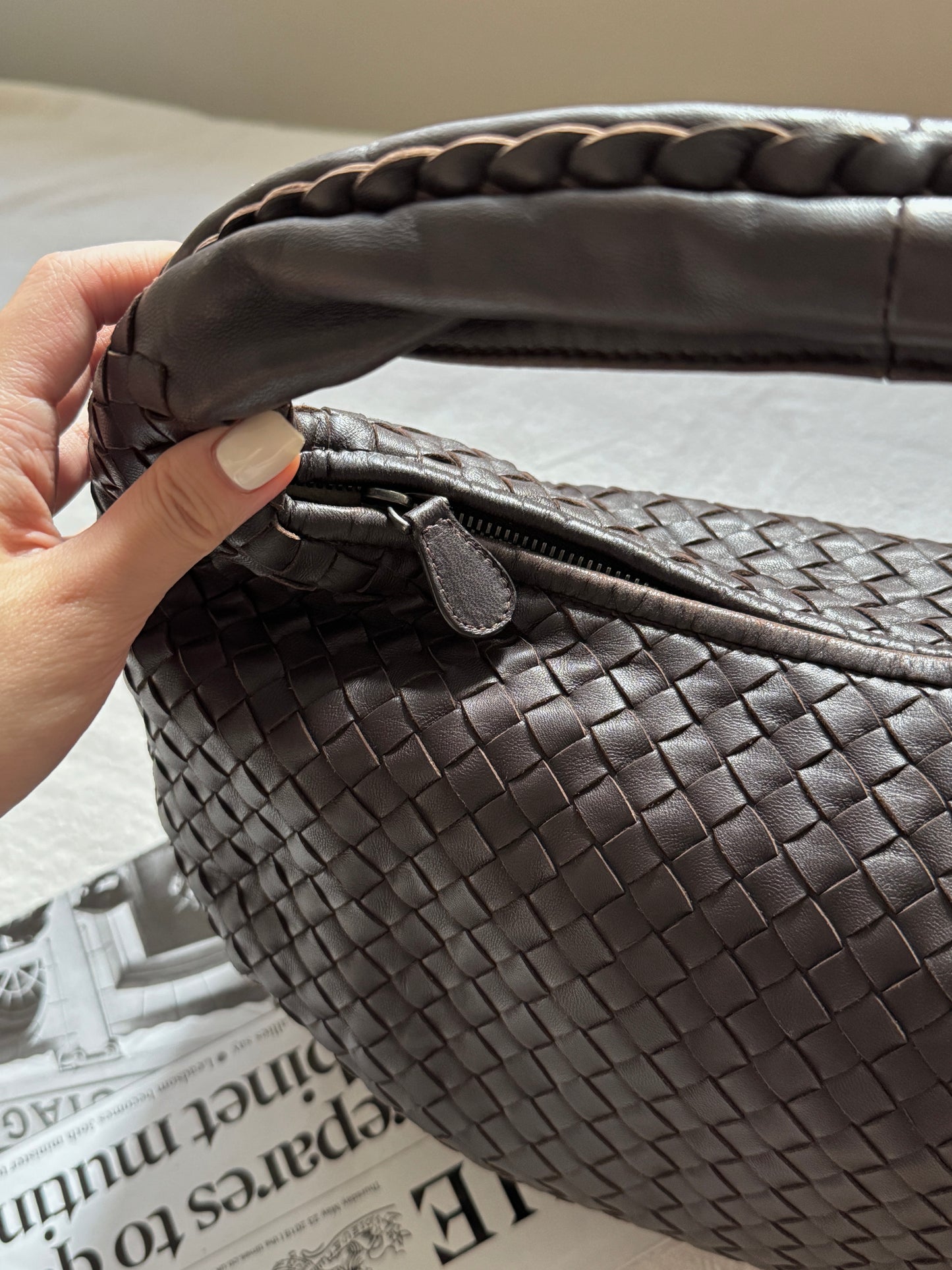Vintage Bottega Veneta 深棕色半月hobo🌙