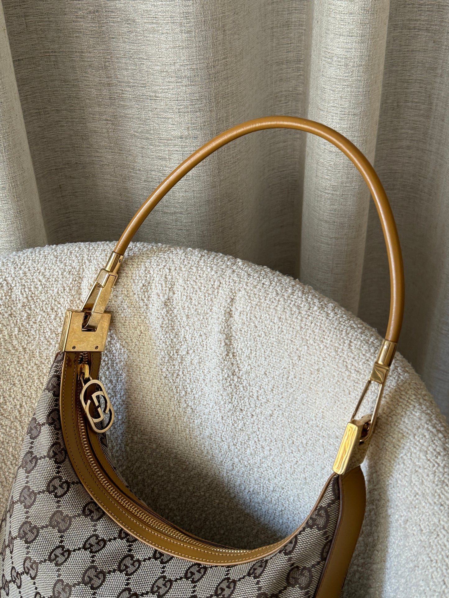 Vintage Gucci monogram hobo