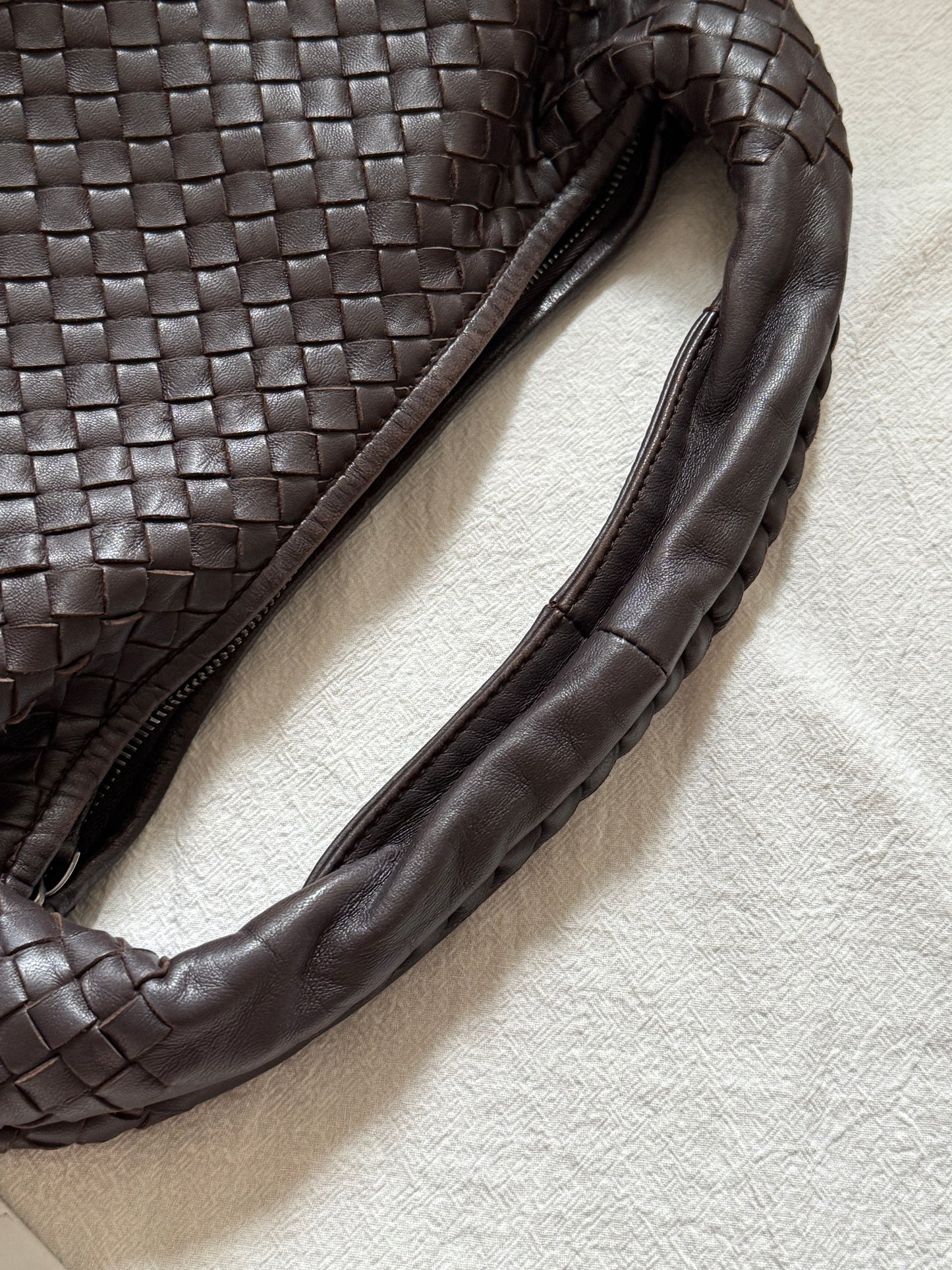 Vintage Bottega Veneta 深棕色半月hobo🌙