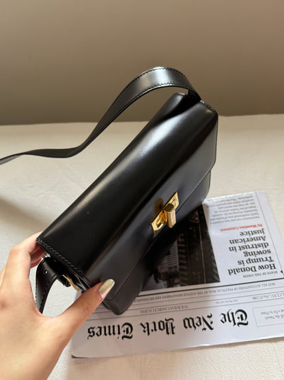 Vintage Celine turnlock豆腐包💫