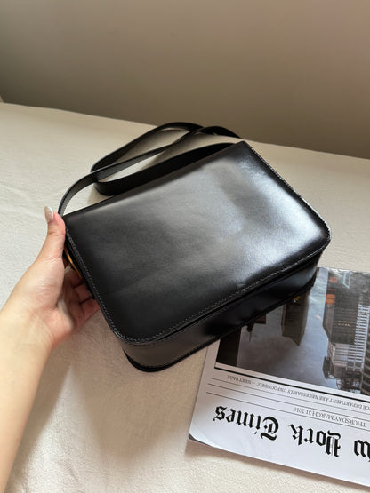 Vintage Celine turnlock豆腐包💫