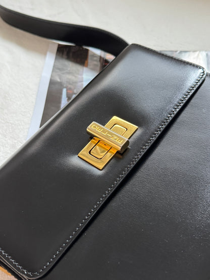 Vintage Celine turnlock豆腐包💫