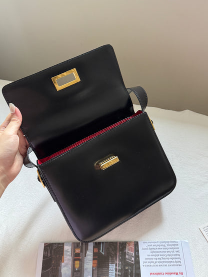 Vintage Celine turnlock豆腐包💫