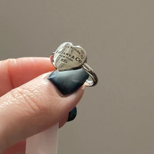 Vintage Tiffany&Co. heart ring