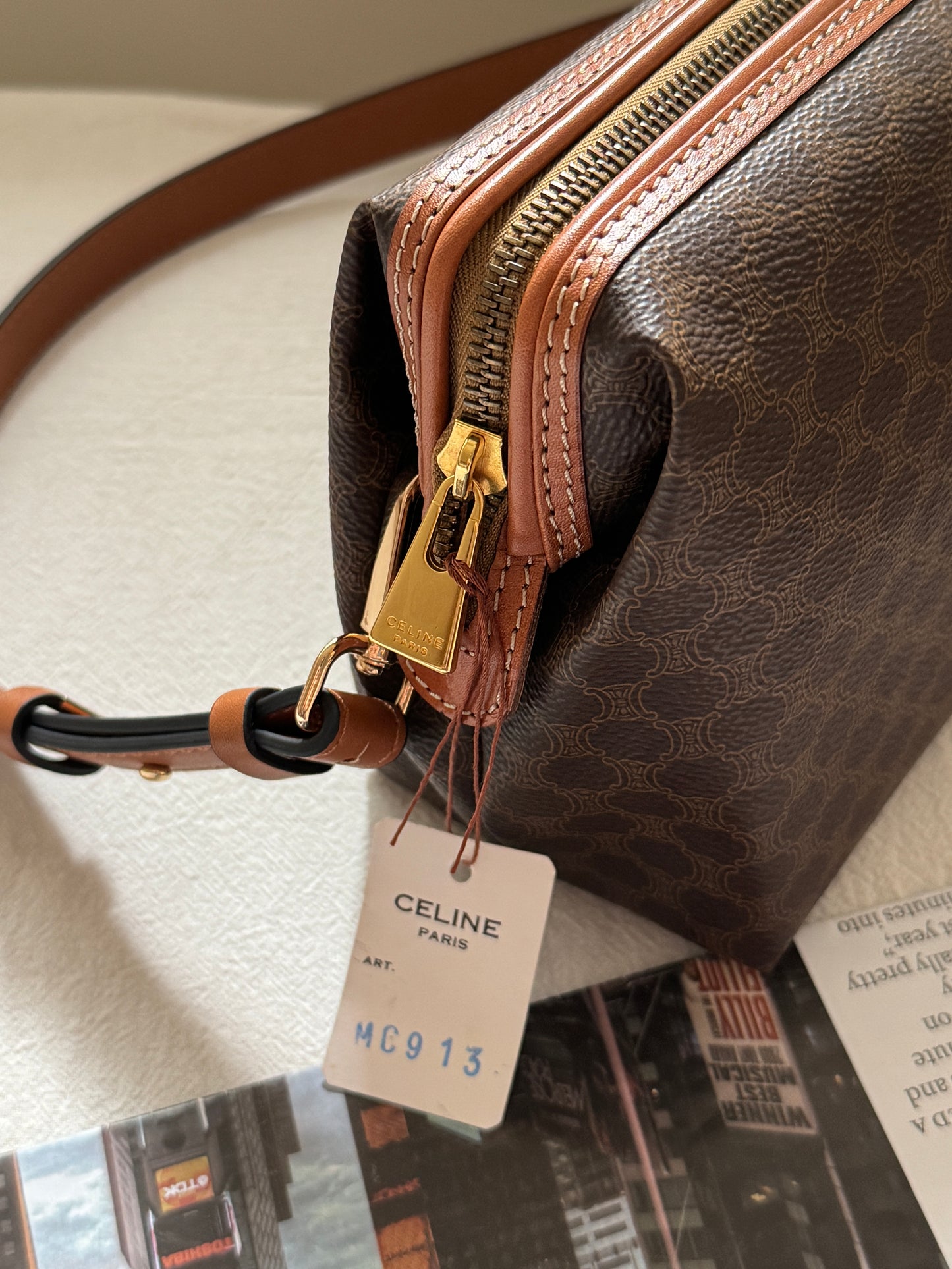 Vintage Celine macadam pouch🧸