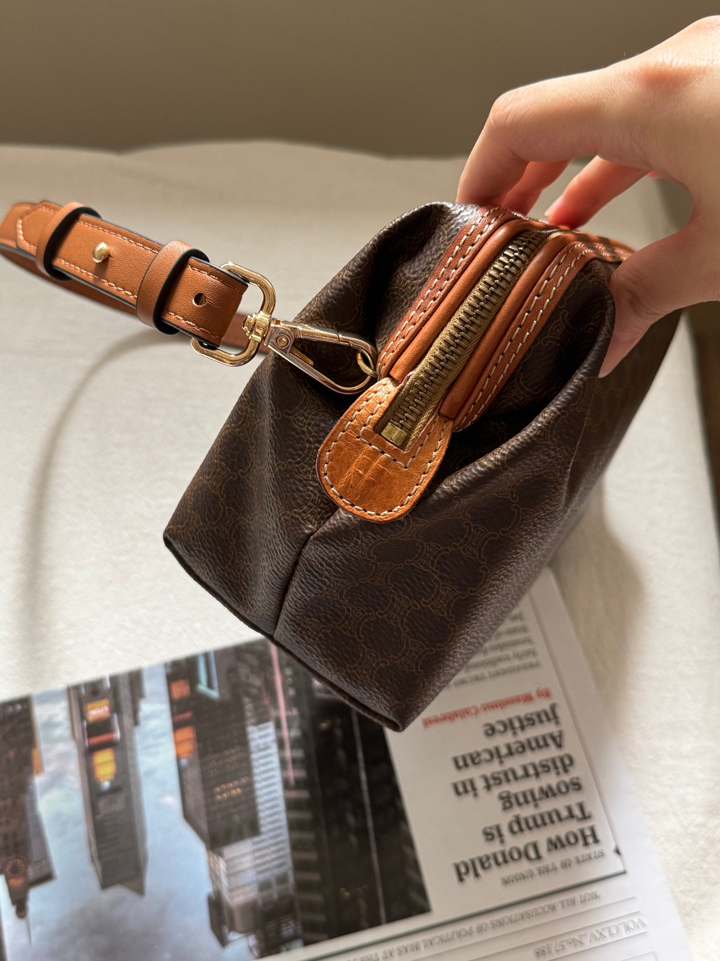 Vintage Celine macadam pouch🧸