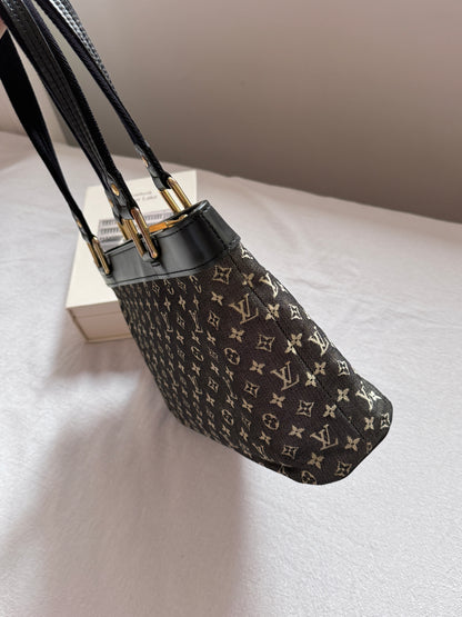 Vintage Louis Vuitton monogram shoulder bag