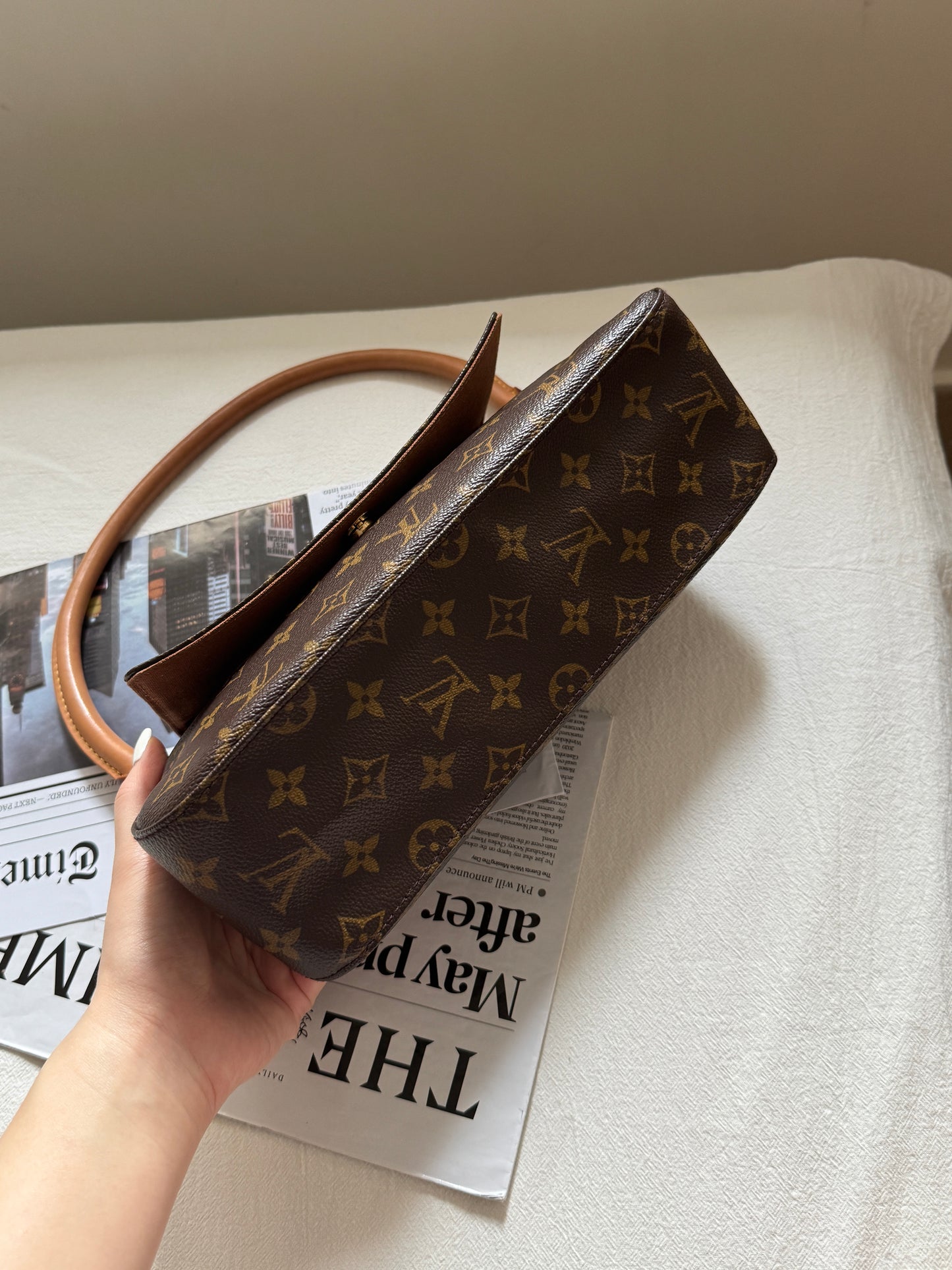 Vintage Louis Vuitton monogram looping bag🤎
