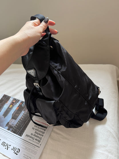 Vintage Prada classic nylon backpack🕶️