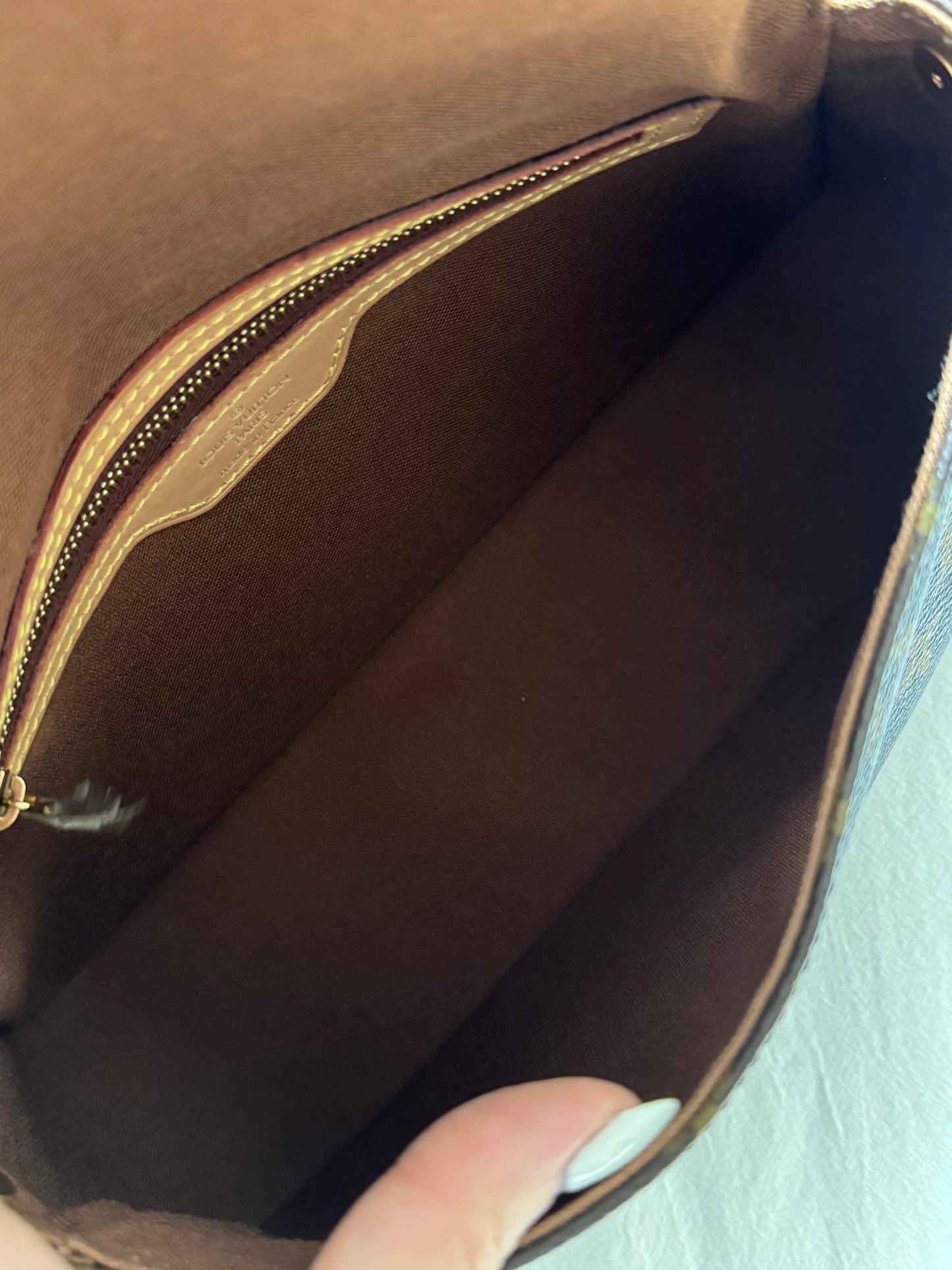 Vintage Louis Vuitton monogram looping bag🤎