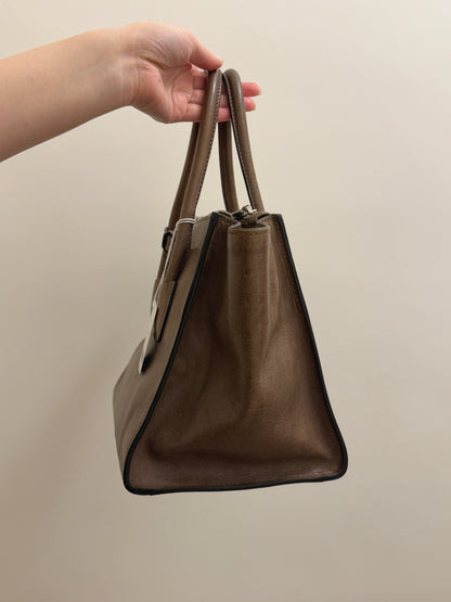 Vintage Prada square tote 2-way🐻