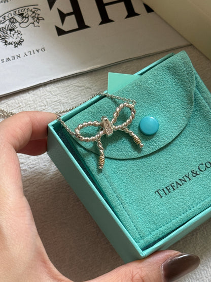 Vintage Tiffany&Co. necklace🎀