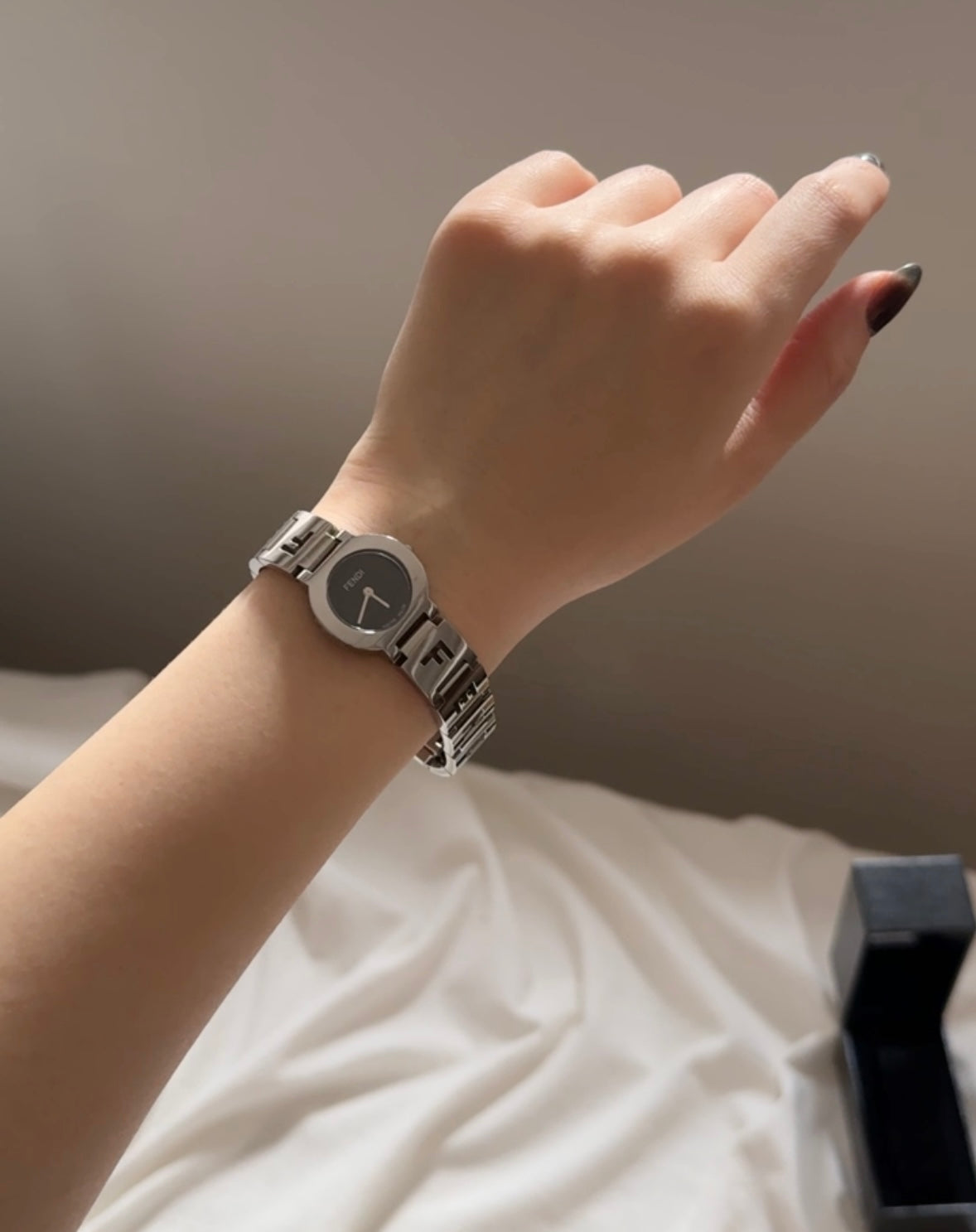 Vintage Fendi watch 鏤空字母錶帶