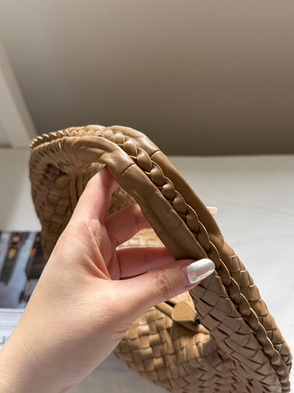 Vintage Bottega Veneta奶茶hobo38🧋