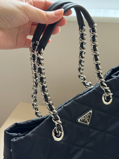 Vintage Prada nylon chain tote⛓️