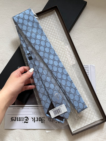 Vintage Gucci tie, with box 未使用保存品