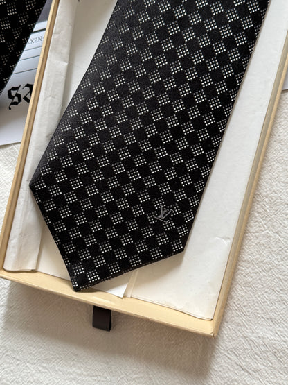 Vintage Louis Vuitton tie, with box