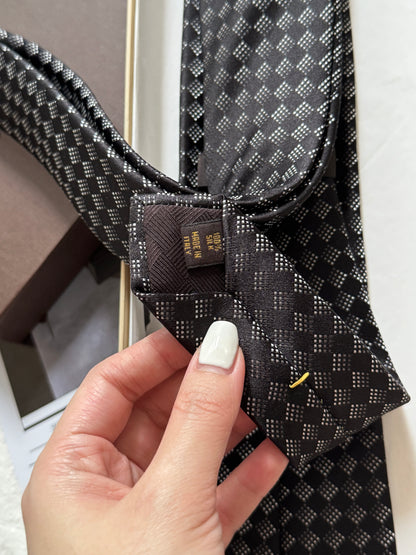 Vintage Louis Vuitton tie, with box