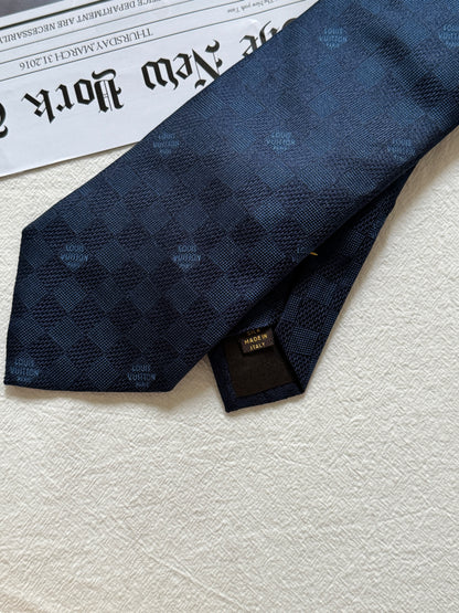 Vintage Louis Vuitton tie, with box