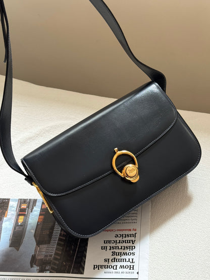 Vintage Celine horse carriage box bag🌞