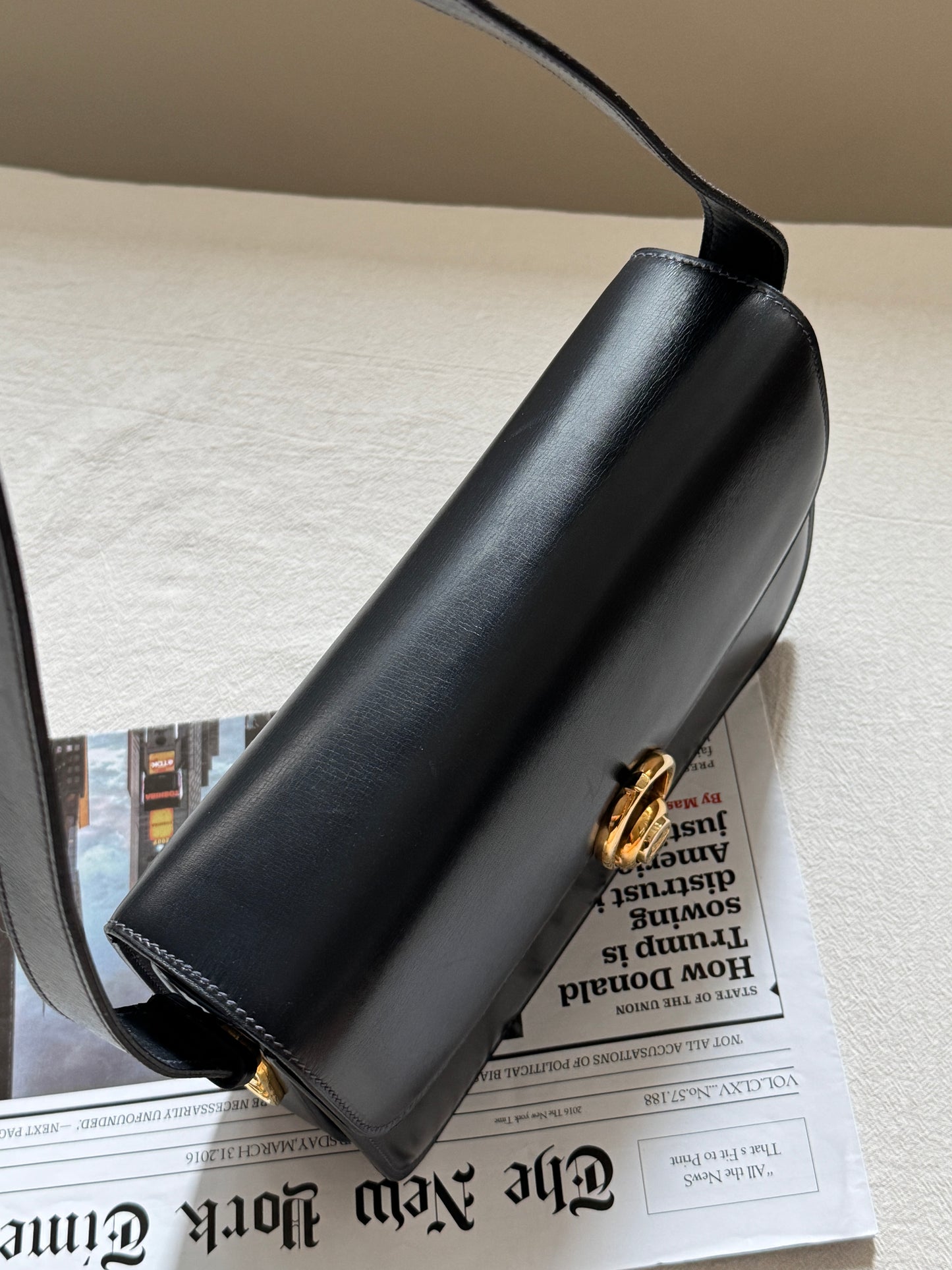 Vintage Celine horse carriage box bag🌞