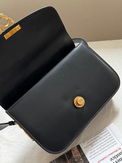 Vintage Celine horse carriage box bag🌞
