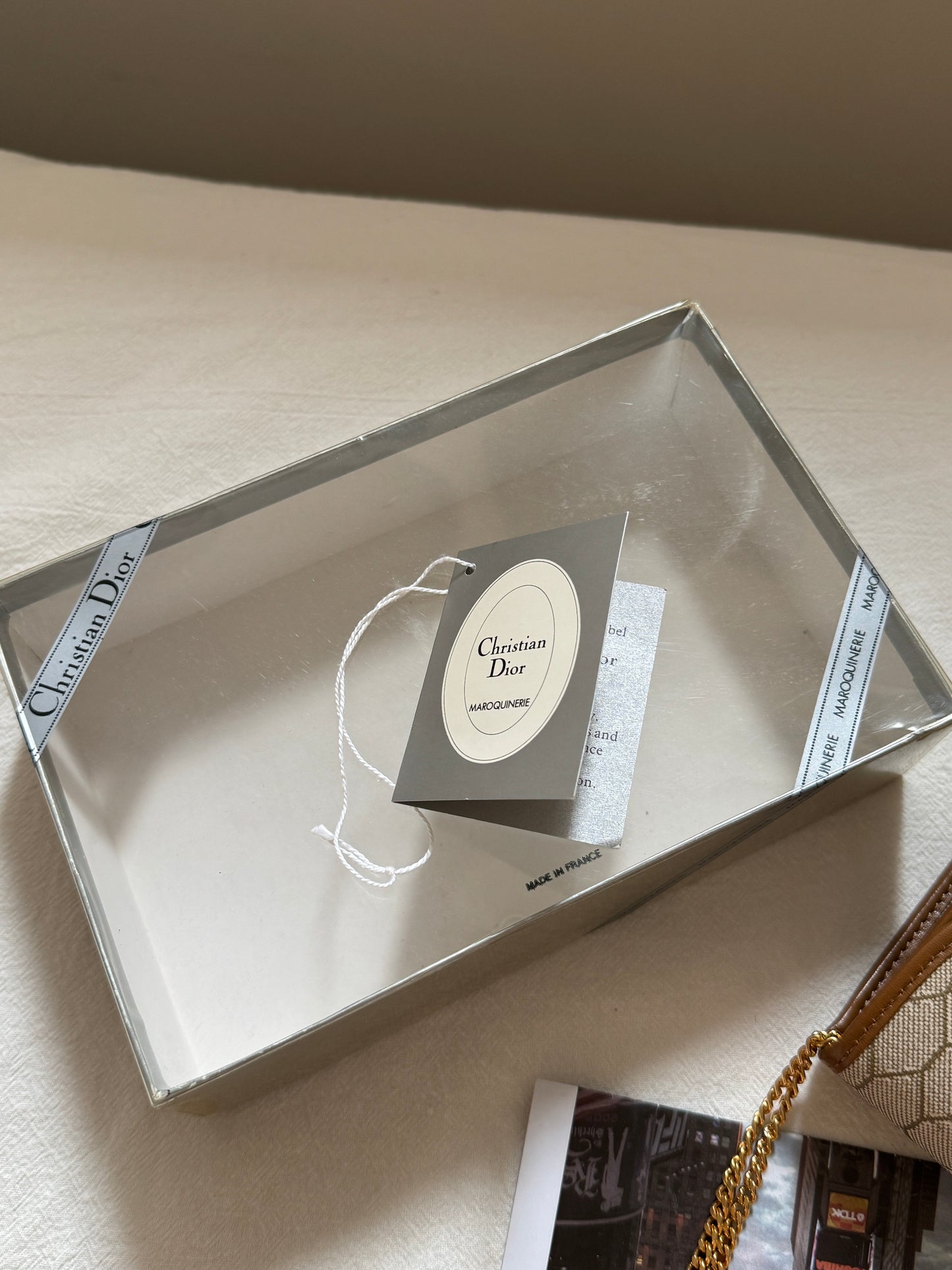 Vintage Dior honeycomb 2-way envelope🍯