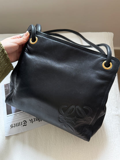 Vintage L o e w e小羊皮shoulder bag💫