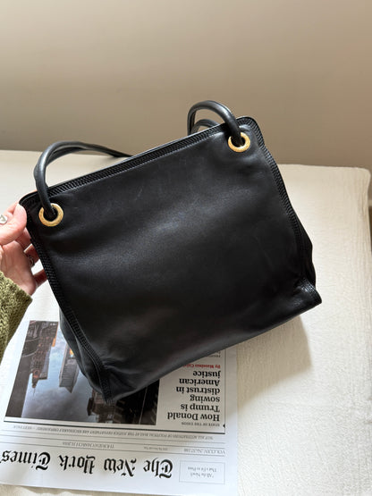 Vintage L o e w e小羊皮shoulder bag💫