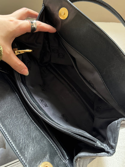 Vintage L o e w e小羊皮shoulder bag💫