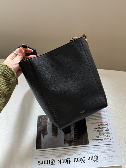 Old Celine sangle bucket small☕️