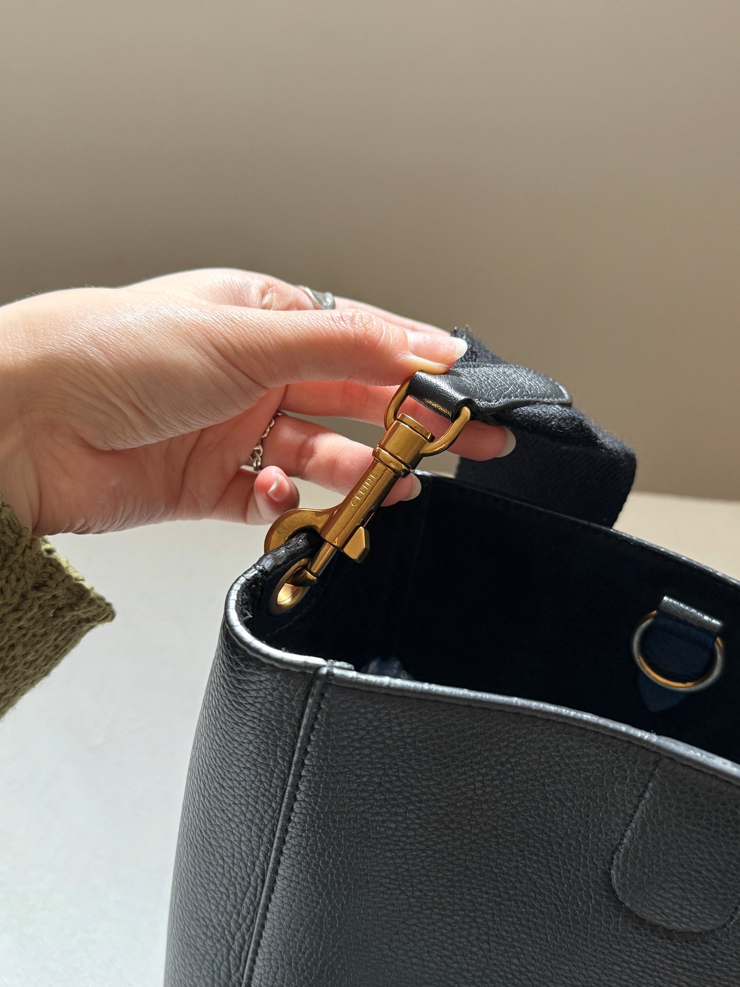 Old Celine sangle bucket small☕️