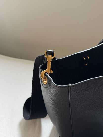 Old Celine sangle bucket small☕️