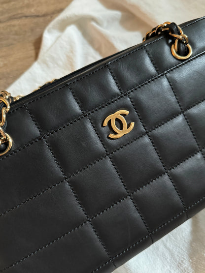 Vintage Chanel 黑色冰格shoulder bag