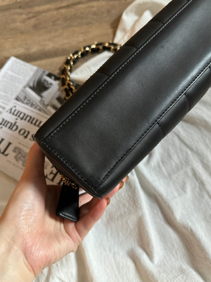 Vintage Chanel 黑色冰格shoulder bag