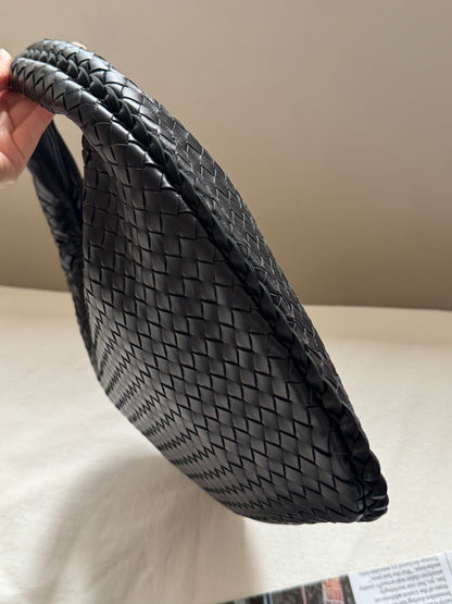 Vintage Bottega Veneta intrecciato hobo🪐