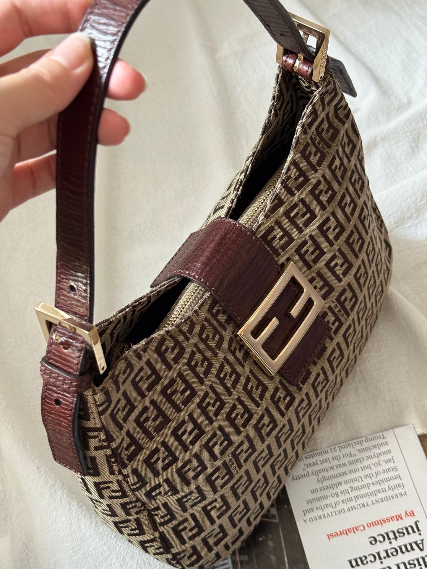 Vintage Fendi 金扣brown zucchino hobo💫