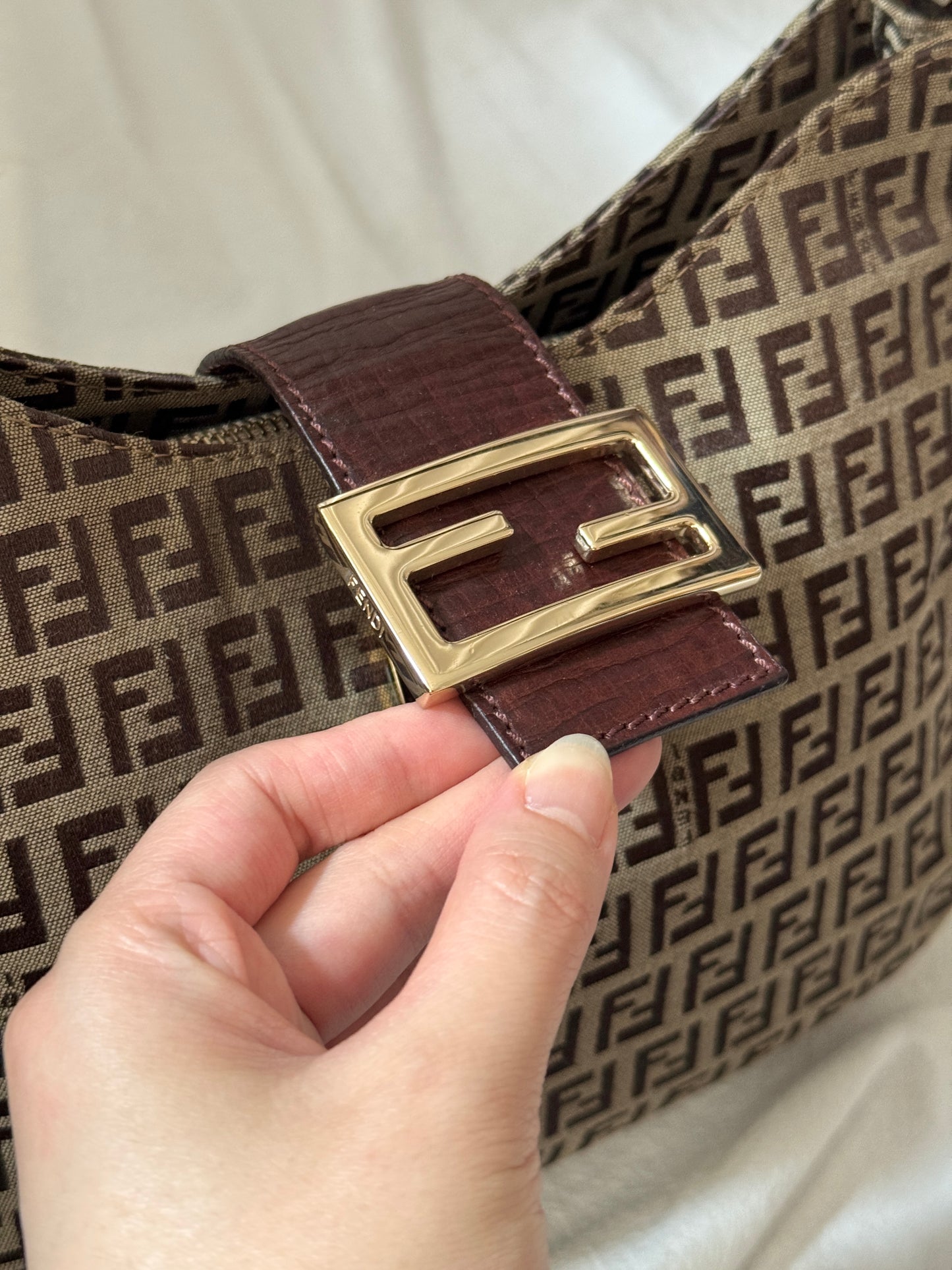 Vintage Fendi 金扣brown zucchino hobo💫