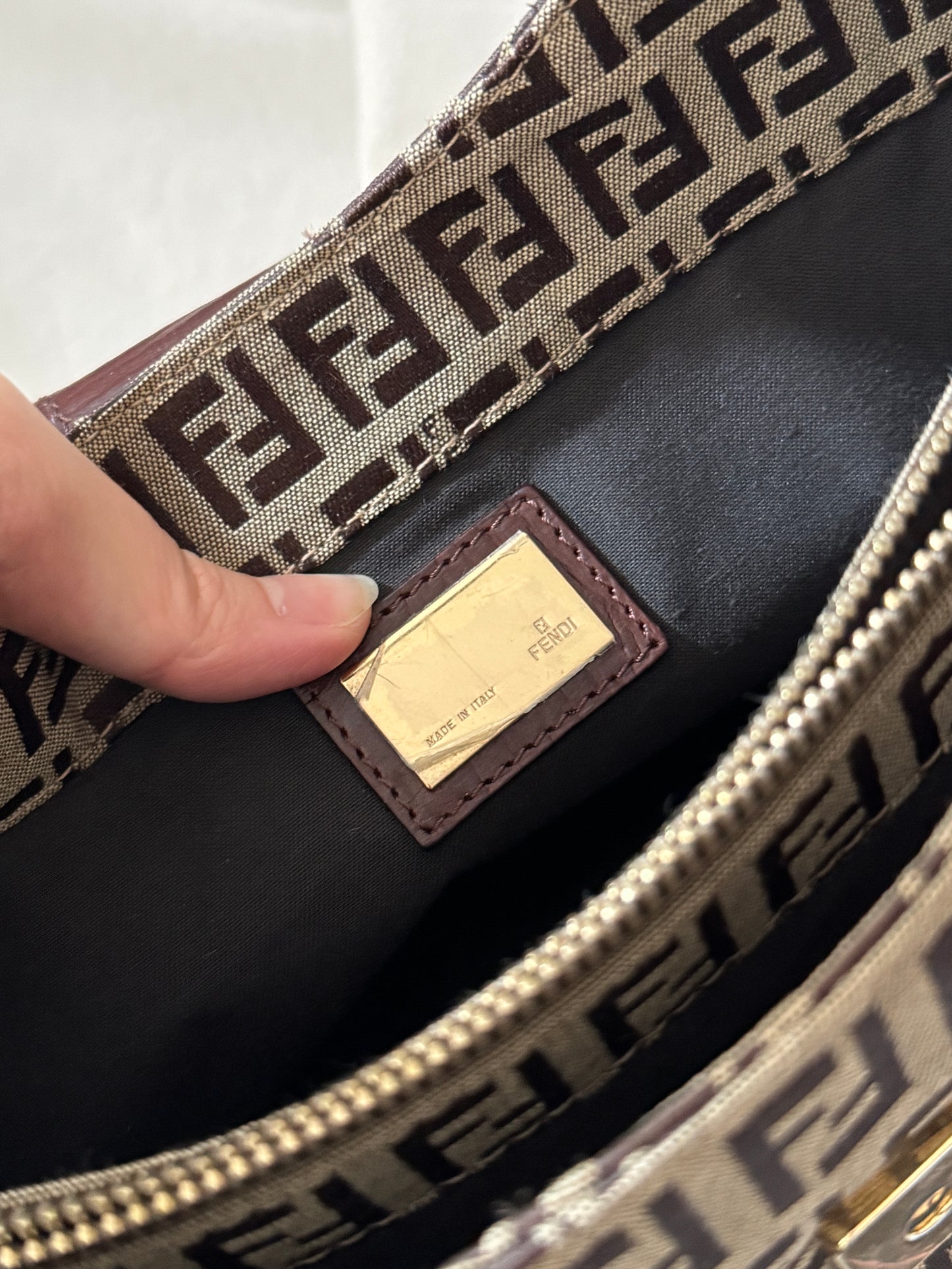 Vintage Fendi 金扣brown zucchino hobo💫