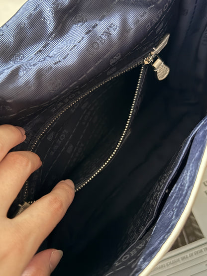 Vintage Loewe雕花大銀扣shoulder bag🗝️
