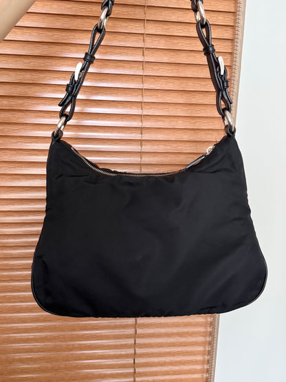 Vintage Prada nylon leather hobo bag🏍️