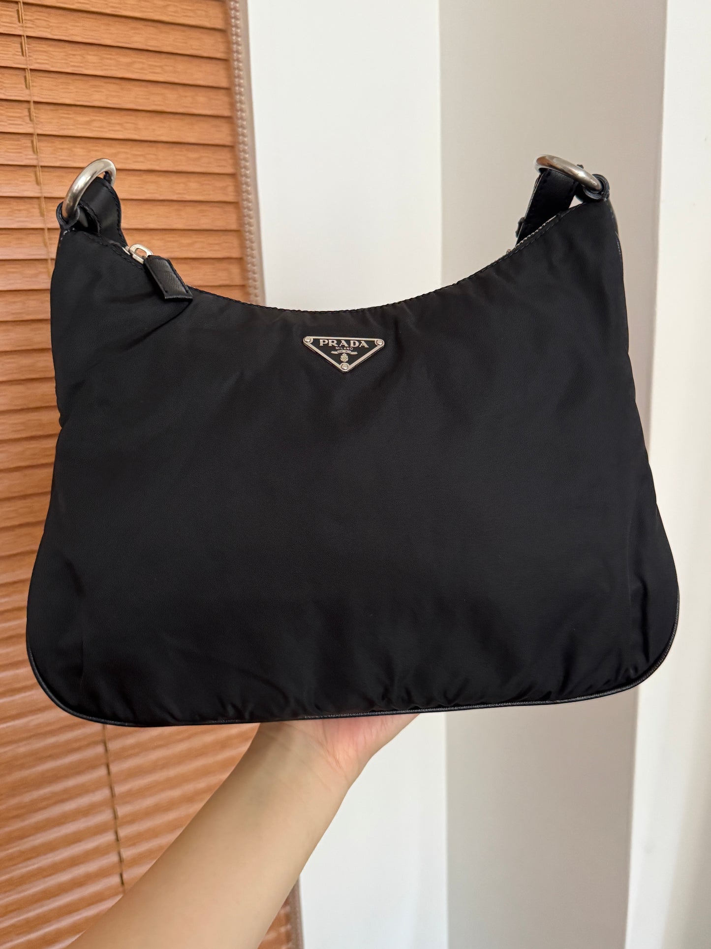 Vintage Prada nylon leather hobo bag🏍️