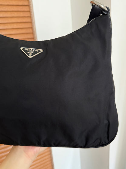 Vintage Prada nylon leather hobo bag🏍️