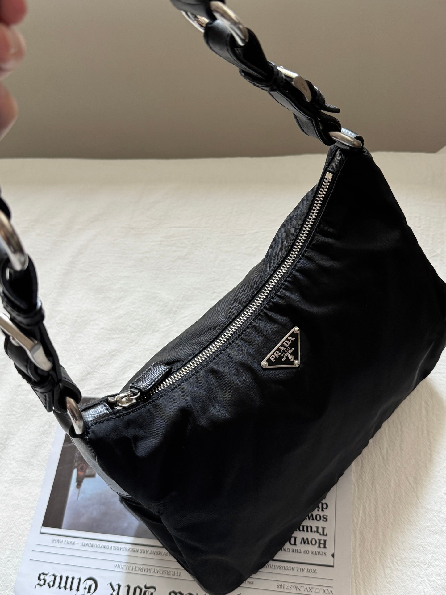 Vintage Prada nylon leather hobo bag🏍️