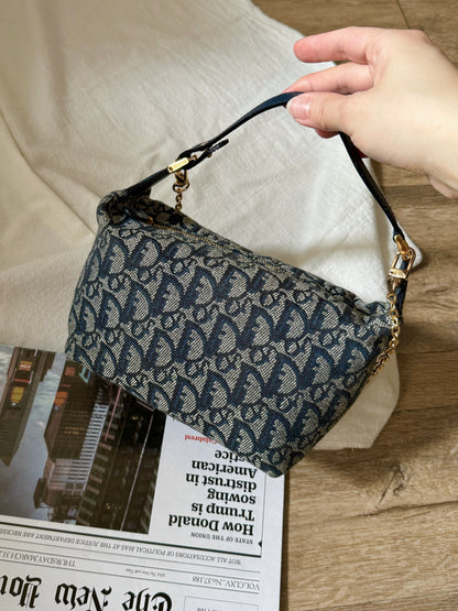 Vintage Dior navy trotter飯盒包🍙