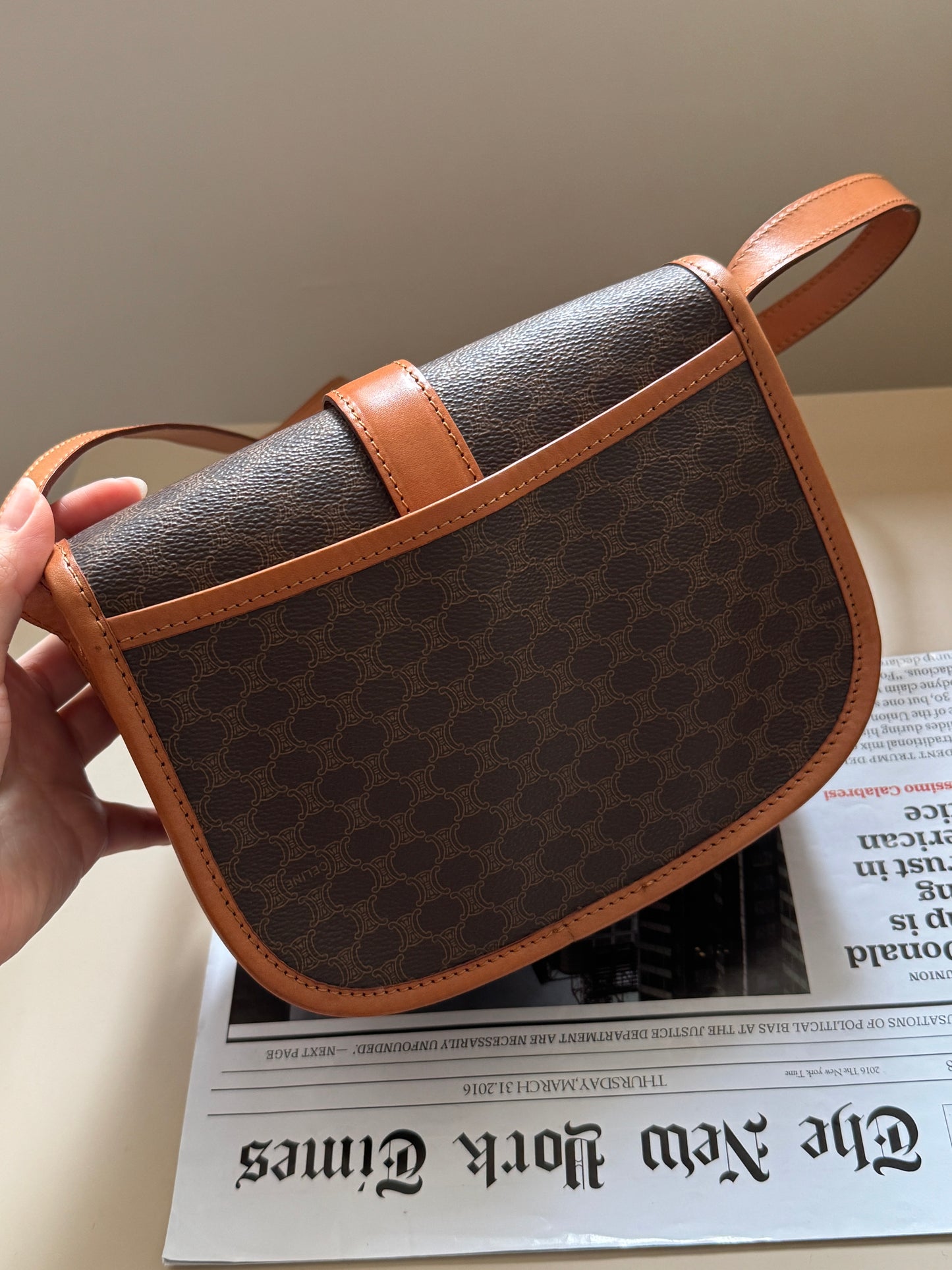 Vintage Celine macadam crossbody bag🧸